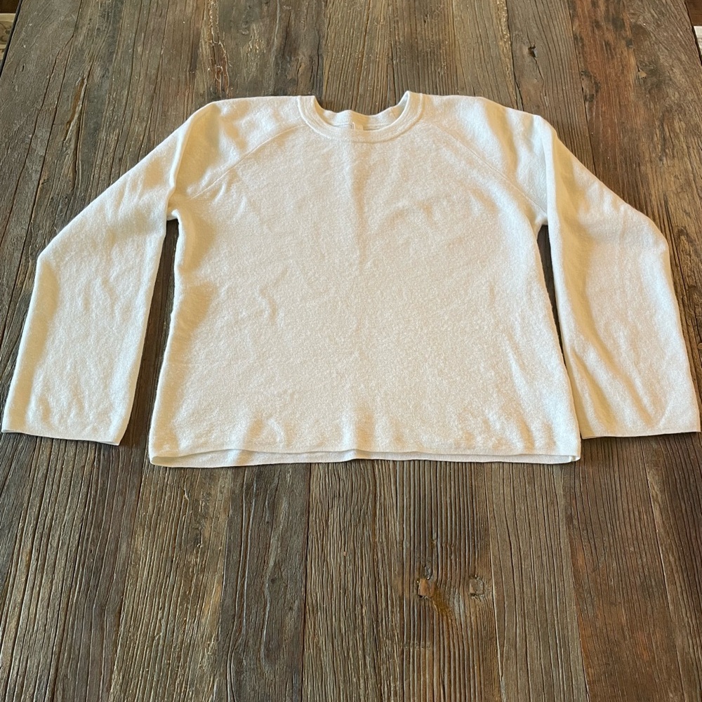 Aritzia -The Group Babaton Merino sweater
